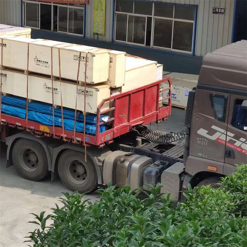 河南平顶山鲁山县至新疆阿勒泰福海县物流专线，一站式服务，让您的货物畅行无忧